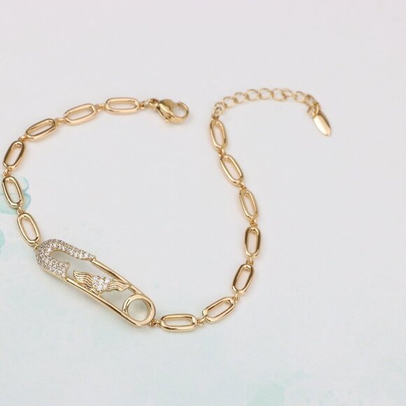 "Rose Gold Safety Pin Bracelet with Wing Detail, XPBL0781 - Picture 3 of 12